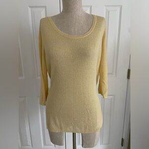 Gorgeous super light weight sweater/top